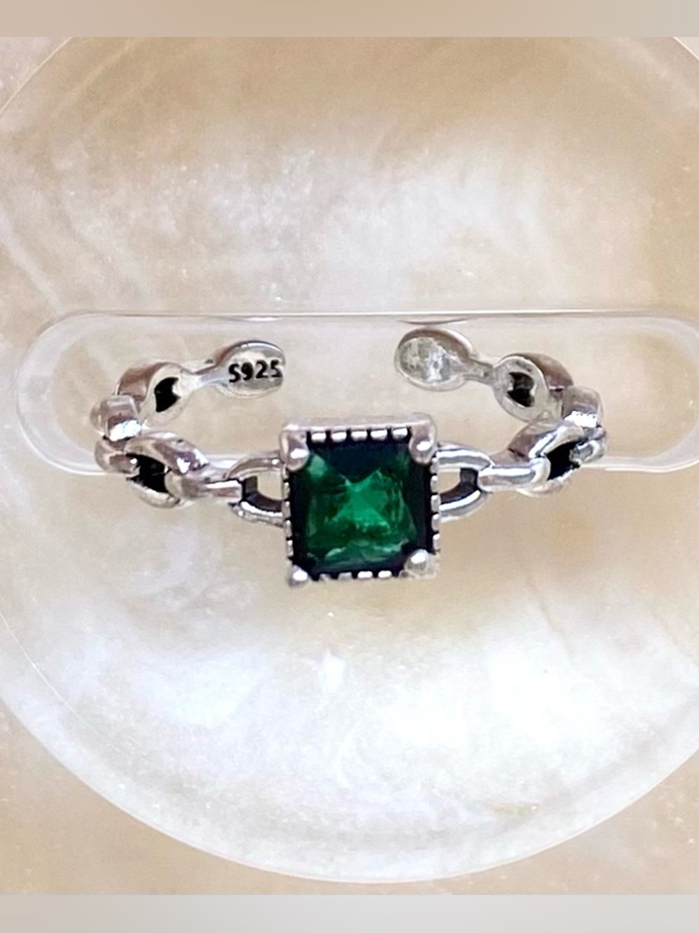 Sterling Silver Green Square Gem Chain Link Ring
